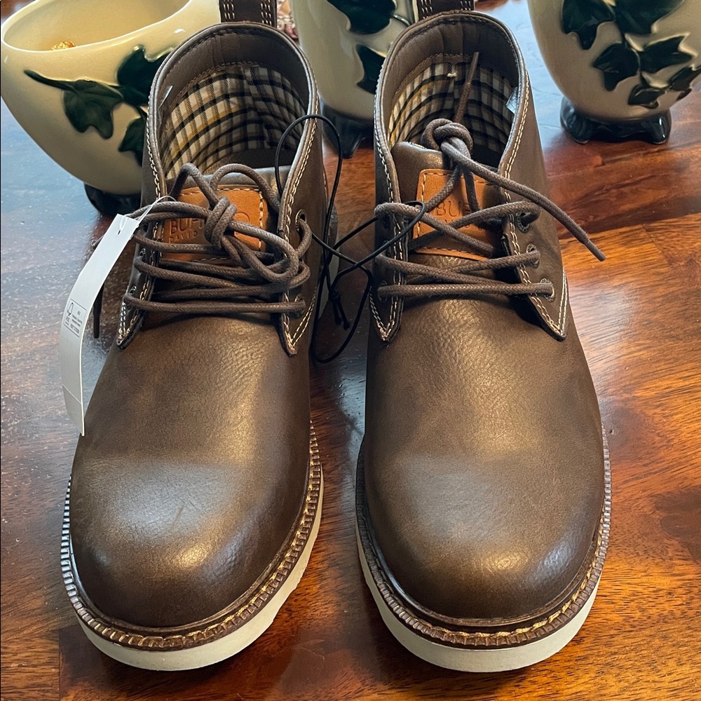 BUFFALO David Bitton Metcalf Boots, Men’s Size 8, Brown
